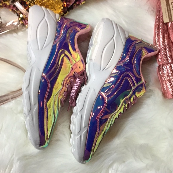 Holo pink mermaid athletic shoe 6, 6.5 - Picture 4 of 4
